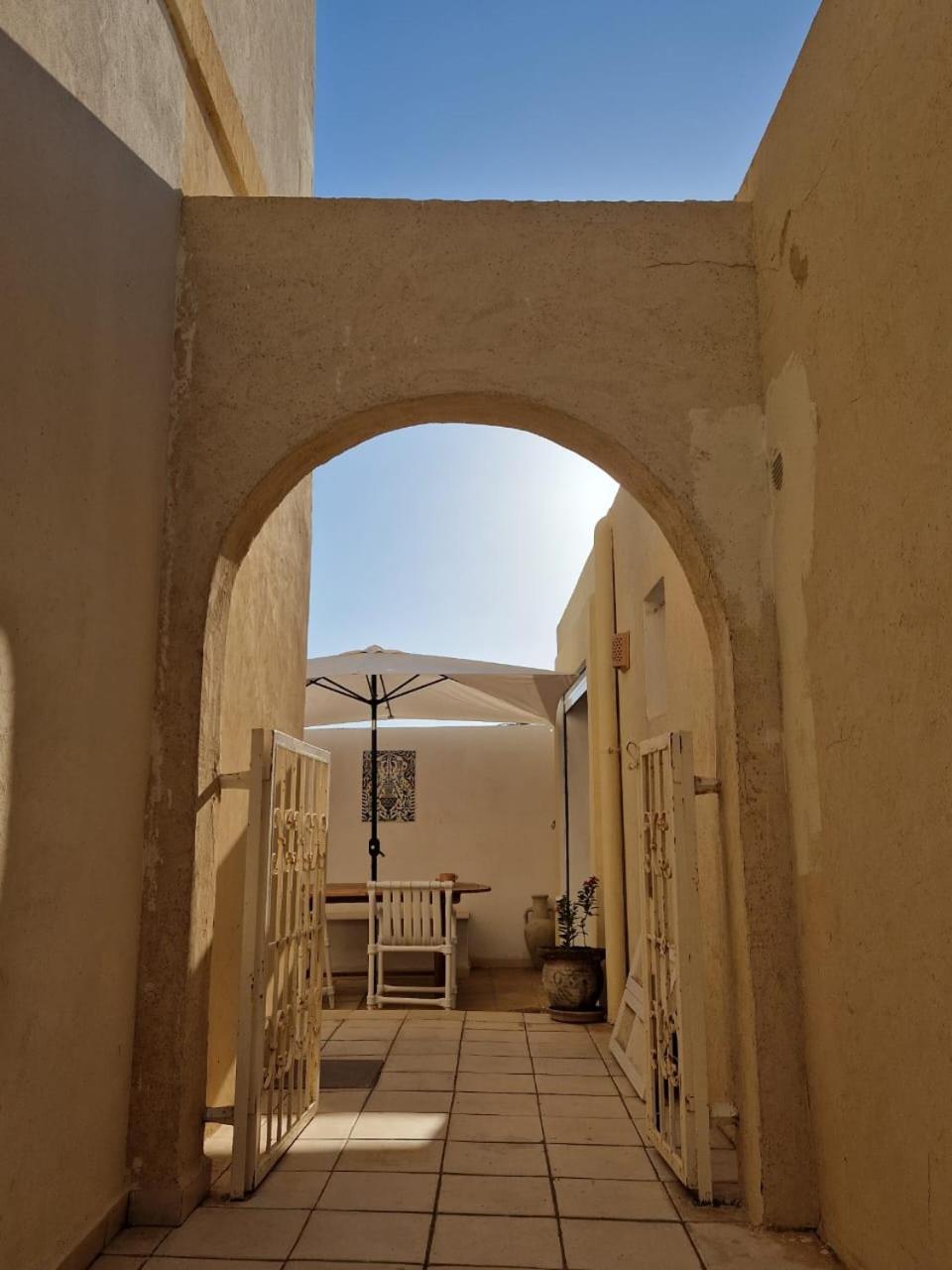 Villa Familiale A La Zitouna *